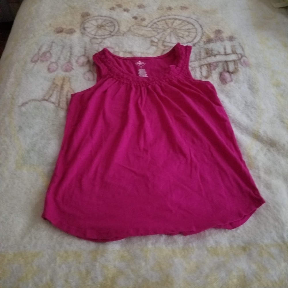 john's bay pink  tank top.  . NOT OFFERS